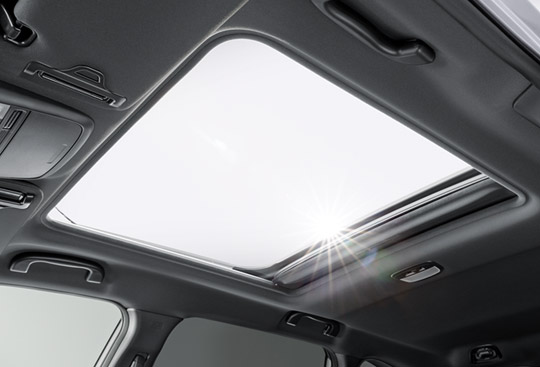 <sg-lang1>Power-sliding, Tilt-adjustable Glass Sunroof</sg-lang1><sg-lang2>فتحة سقف زجاجية كهربائية قابلة للإمالة</sg-lang2><sg-lang3></sg-lang3>